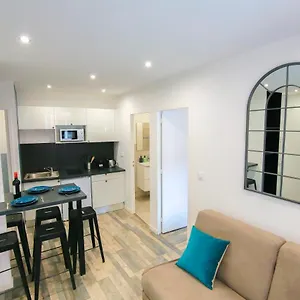 Appartement La Montgolfière, T2 Hypercentre Chic Et Cosy, Wifi Par Sovalfi, Saint-Etienne (Loire)